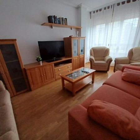 Raquel Inn - Garaje Incluido Avilés Exteriör bild